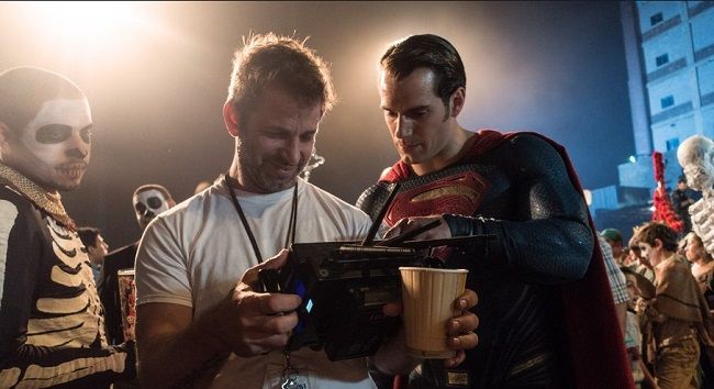 Watch Zack Snyder React to Someone Shouting ‘Release the Snyder Cut’ During A Panel