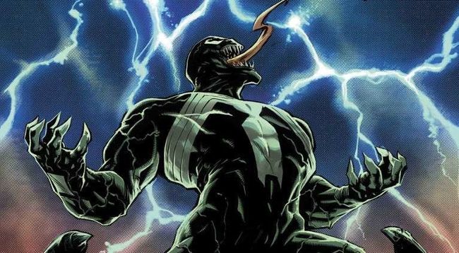 Venom and Guardians of the Galaxy Writer Pays for Everyone's Pull List in a Comic Shop