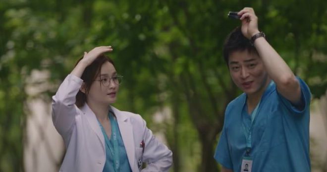 Hospital Playlist Season 2 Episode 10 Release Date, Spoilers And Predictions: Lee Ik Jun, Chae Song Hwa To Finally Become A Couple?