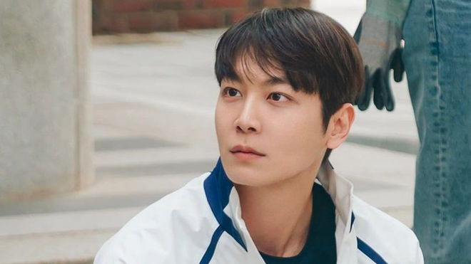 lee chul woo kim hyung-gu lovely runner actor