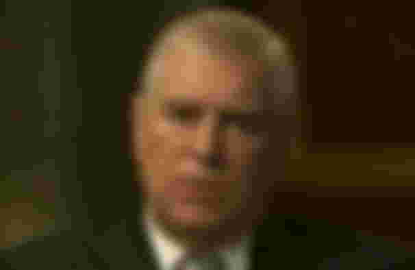 prince-andrew-heartbreak-queen-elizabeths-favorite-son-should-reportedly-be-worried-after-ghislaine-maxwells-sentencing-lawyer-claims