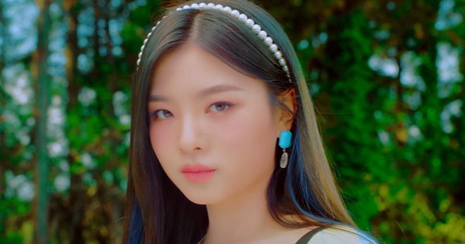 tribe-jinha-suffers-health-issues-idol-to-sit-out-temporarily-girl-group-to-continue-promoting-with-6-remaining-members