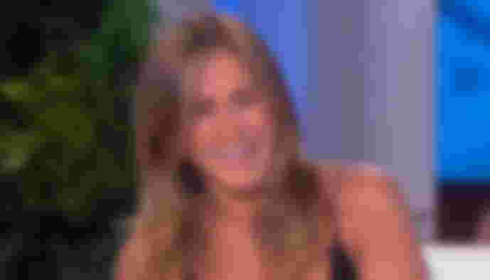 jennifer-aniston-shock-brad-pitts-ex-wife-allegedly-interested-in-harry-styles-could-meet-up-with-former-one-direction-singer-soon