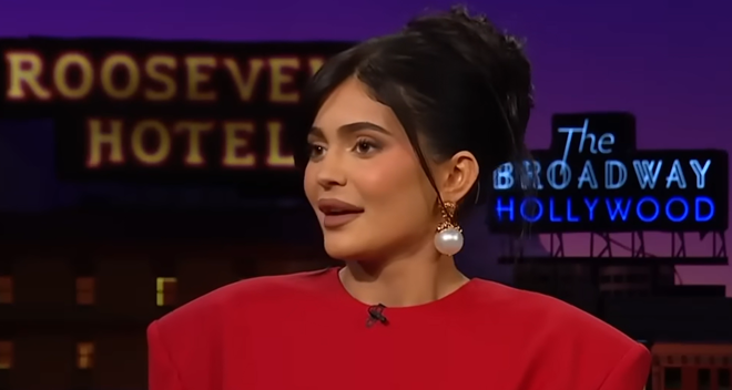 are-kylie-jenner-and-timothee-chalamet-dating-cosmetics-mogul-reportedly-casually-getting-to-know-actor