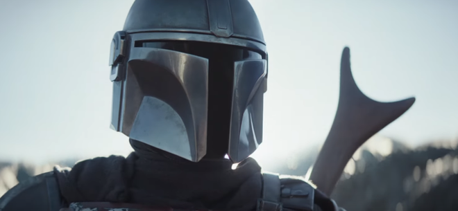 Star Wars: The Mandalorian Fan Theories Worry That Mando Might be Female 