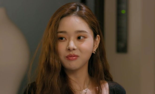song-ji-ah-revelation-former-reporter-dares-singles-inferno-star-free-zia-to-reveal-fathers-real-job