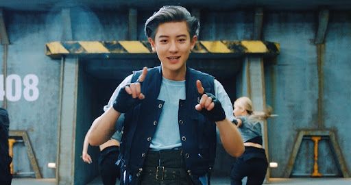 exo-chanyeol-skincare-regimen-centers-on-cleansing-moisturizing
