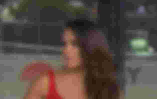 queen-elizabeth-called-out-meghan-markle-after-monarch-heard-duchesss-remarks-prince-harrys-wife-reportedly-complained-about-eggs-on-her-wedding-menu