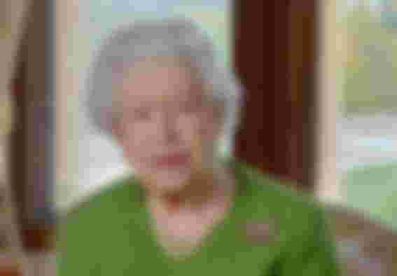 queen-elizabeth-monarch-reportedly-invited-camilla-kate-middleton-for-a-bonding-experience-because-she-wants-the-future-queen-consorts-to-be-close