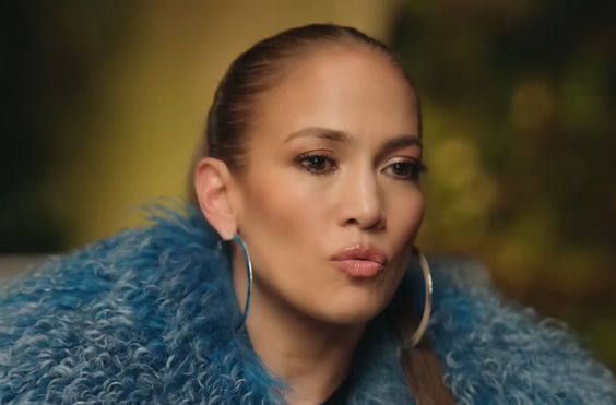 jennifer-lopez-jennifer-garner-extremely-cordial-ahead-of-blended-familys-first-christmas-together-bennifer-allegedly-will-host-a-christmas-celebration-with-their-5-children