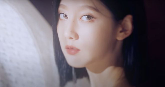 lovelyz-yein-becomes-latest-member-to-sign-with-new-agency-after-girl-groups-disbandment