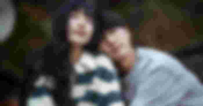Yang Se-jong as Lee Won-jun, Bae Suzy as Lee Doo-na in Doona!