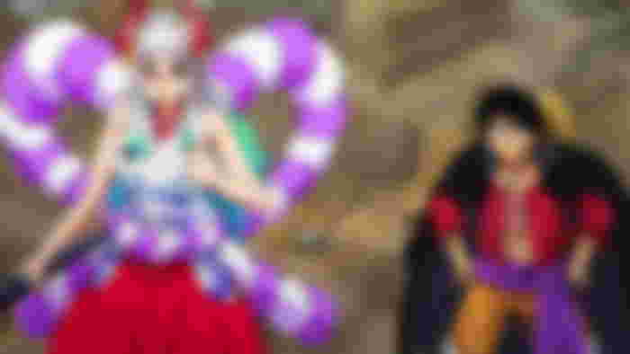 Yamato and Luffy standing next to each other.