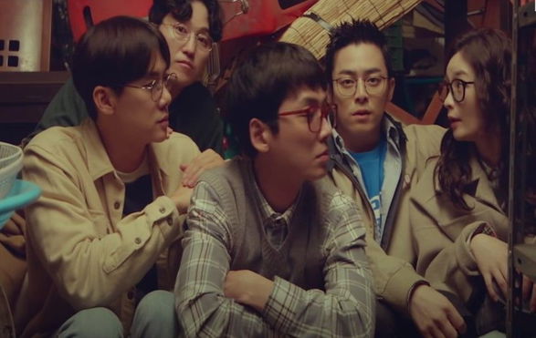 hospital-playlist-season-3-jung-kyung-ho-kim-dae-myung-seem-to-hint-shows-return