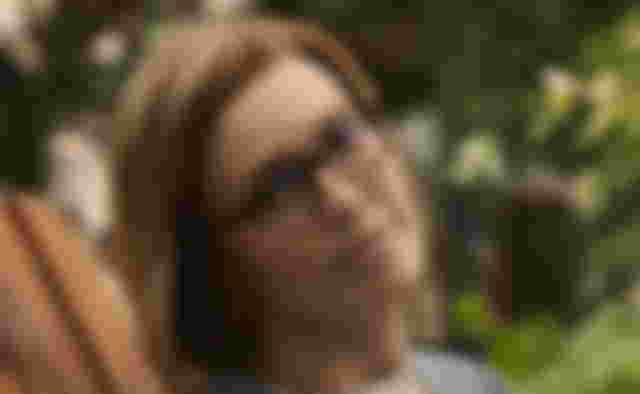 Mandy Moore plays Rebecca in This Is Us.