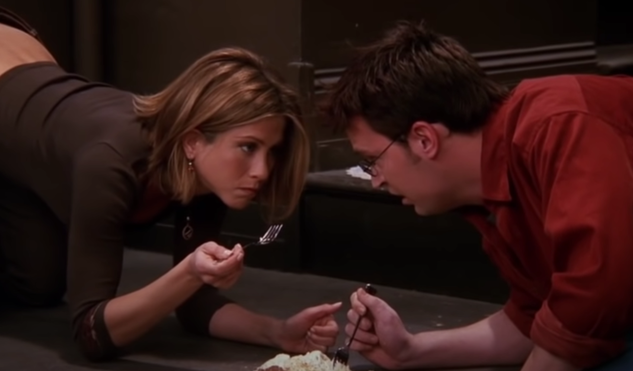 matthew-perry-reveals-how-friends-co-star-jennifer-aniston-turns-him-down