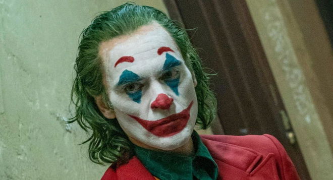The Batman Director Rules Out Possibility of Crossover with Joaquin Phoenix's Joker