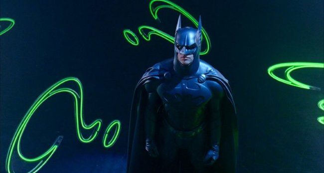 Batman Begins Screen Tests Had Christian Bale Using Val Kilmer's Batman Suit