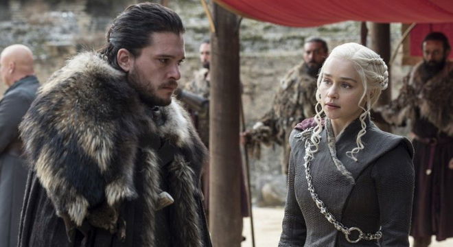 Game Of Thrones Season 8 First Image Reveals Jon Snow With Daenerys Targaryen