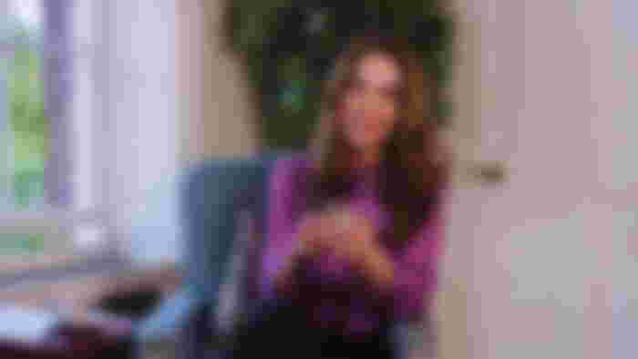 kate-middleton-shock-prince-williams-wife-broke-down-in-tears-because-of-camilla-duchess-allegedly-refused-to-curtsy-to-the-future-queen-consort