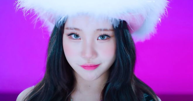  former-momoland-jooe-suffers-mockery-after-girl-groups-disbandment-heres-how-she-responds