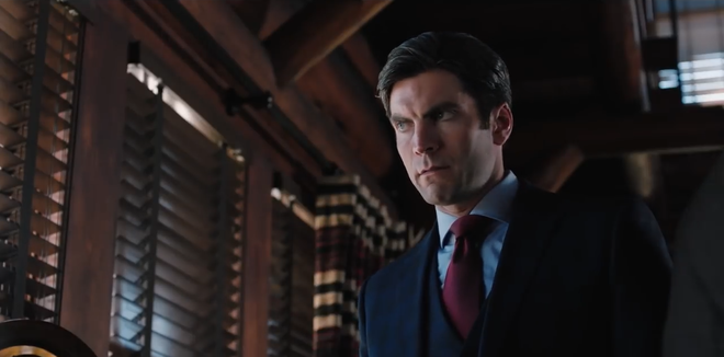 yellowstone-season-5-spoilers-news-update-sarahs-feelings-for-jamie-might-not-be-entirely-fake