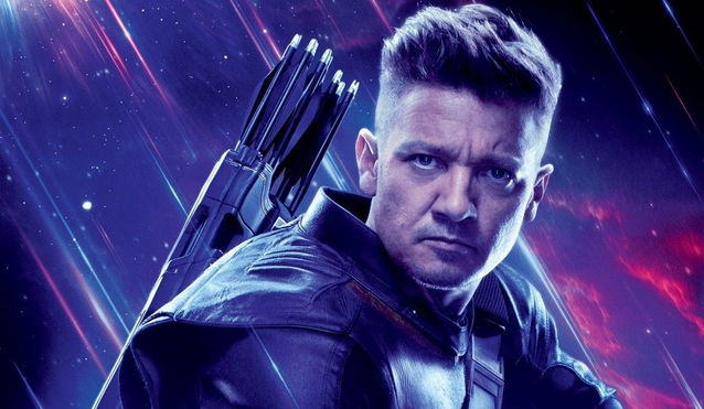 Jeremy Renner Shares Awesome Photo of Hawkeye Co-Star Hailee Steinfeld