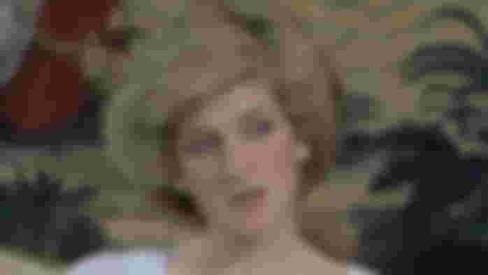Image from Princess Diana Heartbreak: Prince William’s Mom Always Stressed While Eating With Queen Elizabeth? Late 'People's Princess' Reportedly Couldn’t Ask For More Food
