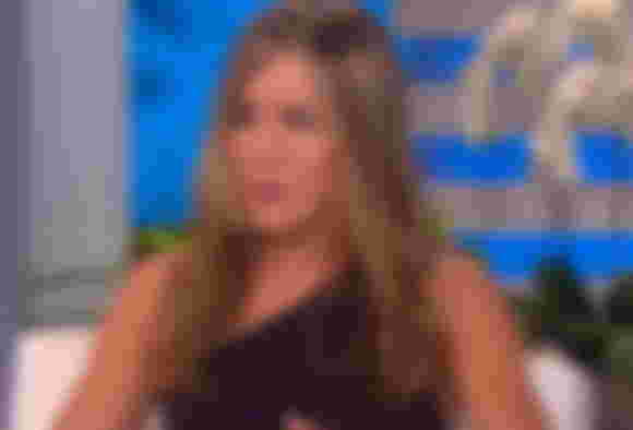 jennifer-aniston-shock-friends-alum-struggling-to-move-on-from-brad-pitt-actress-secretly-hoping-theyd-get-back-together