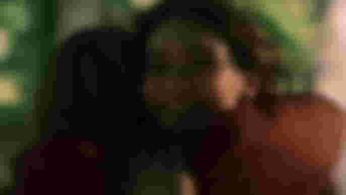 Fate: the winx saga season 2 eliot salt as terra harvey hugs Paulina Chávez as Flora