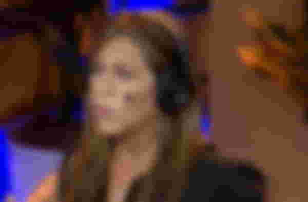 jennifer-aniston-shock-friends-star-cant-stop-thinking-about-brad-pitt-turns-to-cannabis-for-comfort