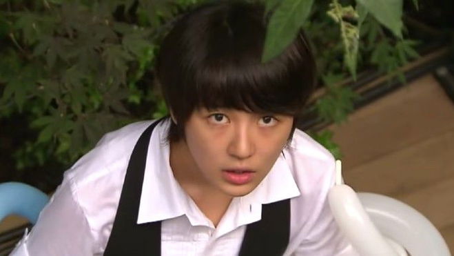 Yoon Eun-hye as Ko Eun-chan in Coffee Prince