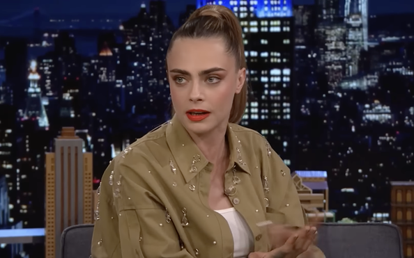 cara-delevingne-in-chaos-wild-ways-terrible-hygiene-of-taylor-swift-pal-reportedly-raising-concerns