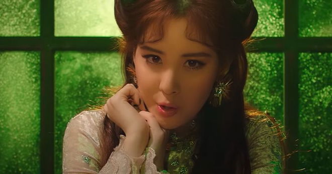 seohyun-introduces-jinxed-at-first-character-ahead-of-k-dramas-premiere