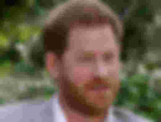queen-elizabeth-doesnt-have-any-plans-to-reunite-with-prince-harry-meghan-markle-when-they-visit-england-next-month-sussexes-allegedly-wont-visit-prince-william-kate-middleton