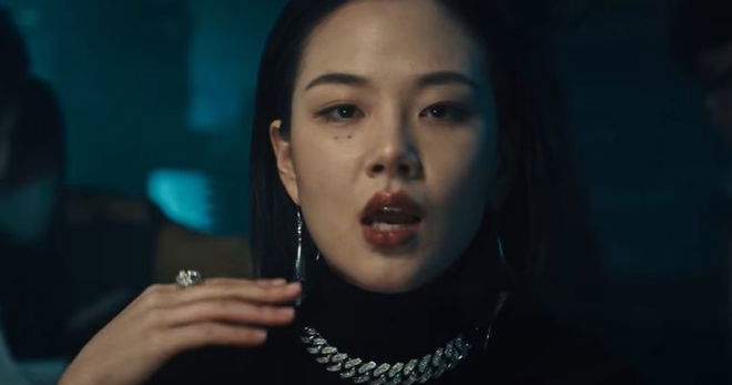 bibi-names-her-bias-in-blackpink-shares-she-admires-idols-visual-talent