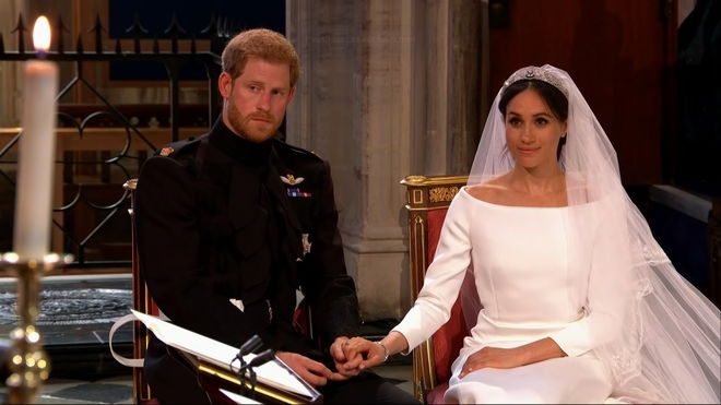 prince-harry-meghan-markle-urged-to-make-a-decision-if-theyll-support-king-charles-reign-sussexes-reportedly-need-to-choose-between-the-royal-family-their-life-in-california