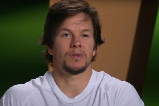 Mark Wahlberg in Wahlburgers