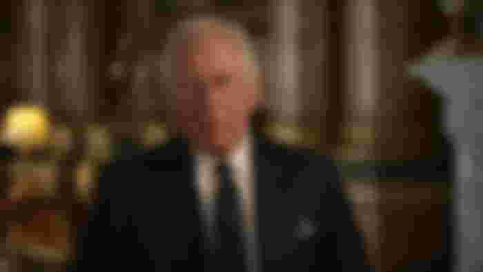 king-charles-wants-to-strip-prince-harry-meghan-markle-of-their-royal-titles-royal-commentator-claims-monarch-cant-keep-forgiving-duke-duchess-of-sussex
