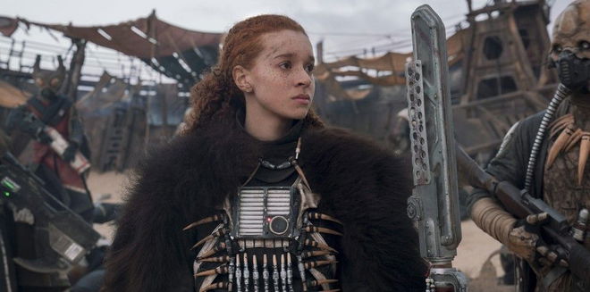 Star Wars: Solo's Enfys Nest Shares a Photo of Her Piggybacking on Chewbacca