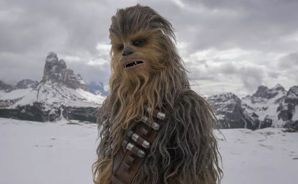 Star Wars: Chewbacca Actor Joonas Suotamo Reacts to The Mandalorian's Hilarious Wookiee Reference