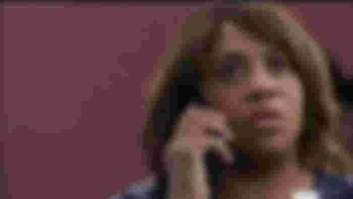 Bailey calls Ben on the phone.