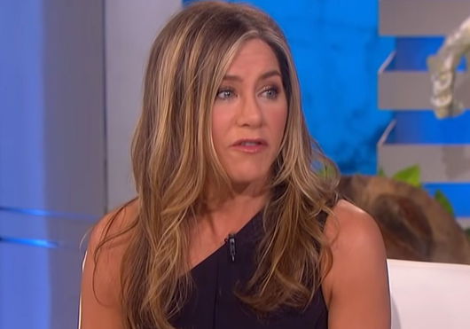 jennifer-aniston-shock-friends-alum-struggling-to-move-on-from-brad-pitt-actress-secretly-hoping-theyd-get-back-together