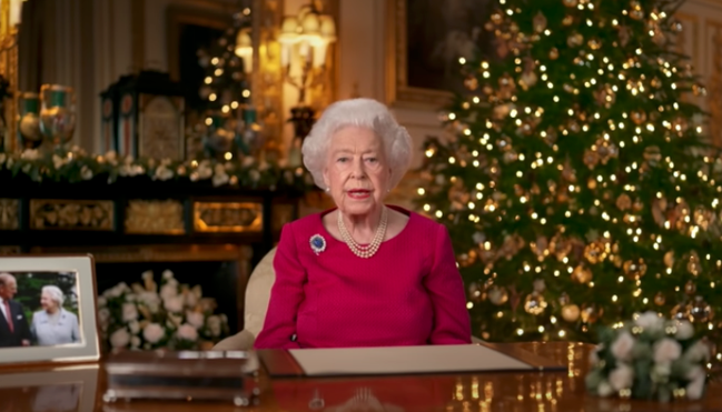 queen-elizabeth-closer-to-lady-louise-windsor-than-prince-harry-william-her-majesty-saw-herself-in-the-young-royal-expert-claims