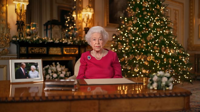queen-elizabeth-shock-prince-charles-mom-snubbed-meghan-markle-on-her-birthday-monarch-reportedly-has-this-reason-for-not-greeting-prince-harrys-wife-on-social-media