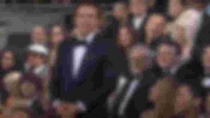 Ryan Reynolds and Blake Lively in SNL 50: The Anniversary Special