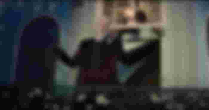 why does president snow wear roses: Donald Sutherland as President Coriolanus Snow
