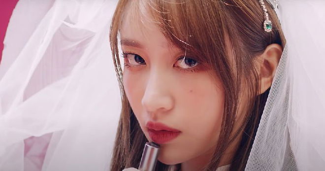 exid-hani-confirms-cameo-on-rain-kim-bums-hit-series-ghost-doctor
