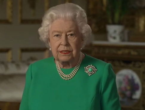 queen-elizabeth-heartbreak-monarch-privately-expressed-shes-struggling-after-prince-philips-death-doesnt-want-royals-to-enter-husbands-room-in-sandringham