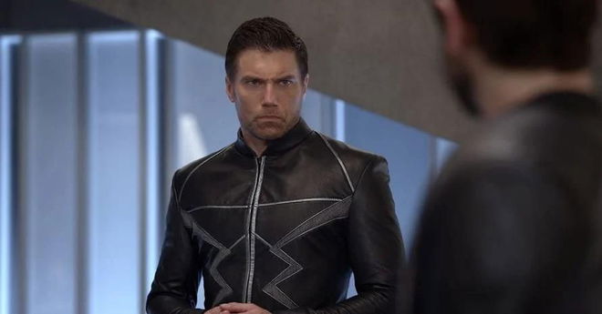 MCU Veteran Apologizes for Trashing DCU Star